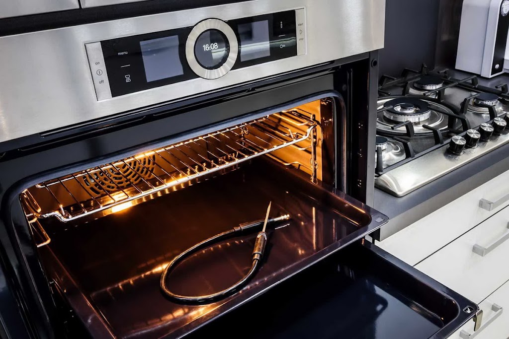 Maple Leaf Appliance Repair | 29345 Sangara Ave, Abbotsford, BC V4X 2G3, Canada | Phone: (778) 806-5156