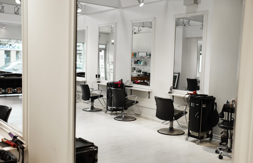 Parlour Salon Beaches | 2086 Queen St E, Toronto, ON M4E 1E1, Canada | Phone: (416) 699-4247