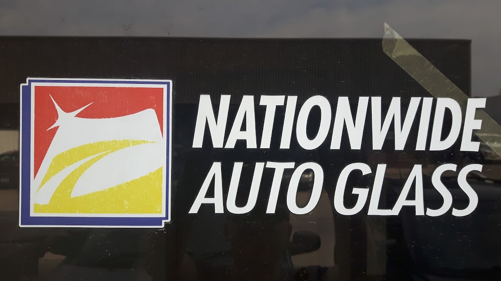 Nationwide Auto Glass | 1110 Kamato Rd Unit 1-2, Mississauga, ON L4W 2P3, Canada | Phone: (905) 282-9780
