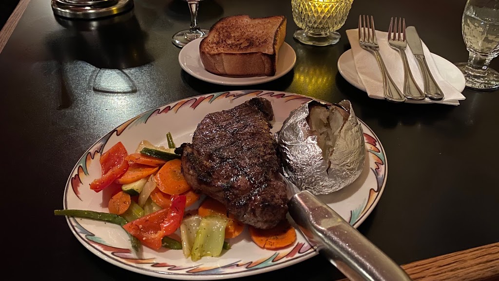 Diamond Steak & Seafood House | 8903 Main St, Osoyoos, BC V0H 1V4, Canada | Phone: (250) 495-6223