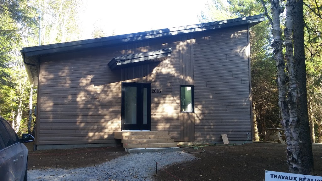 Manoir Des Pins | 1595 Chemin du Pin, Sainte-Lucie-des-Laurentides, QC J0T 2J0, Canada | Phone: (819) 326-4324