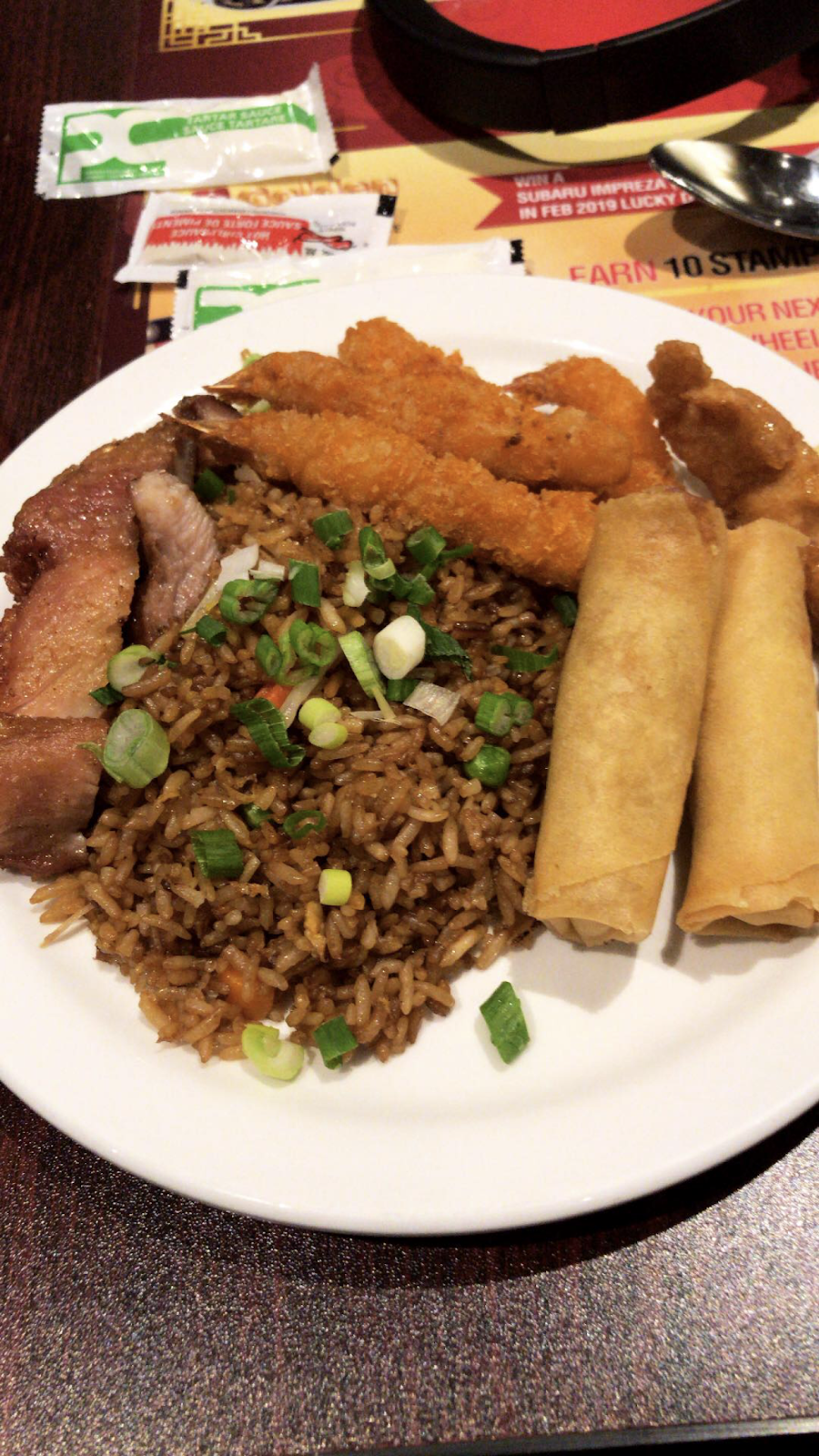 Golden Wok Buffet & Lounge | 16 Front St N, Orillia, ON L3V 4R5, Canada | Phone: (705) 326-1223