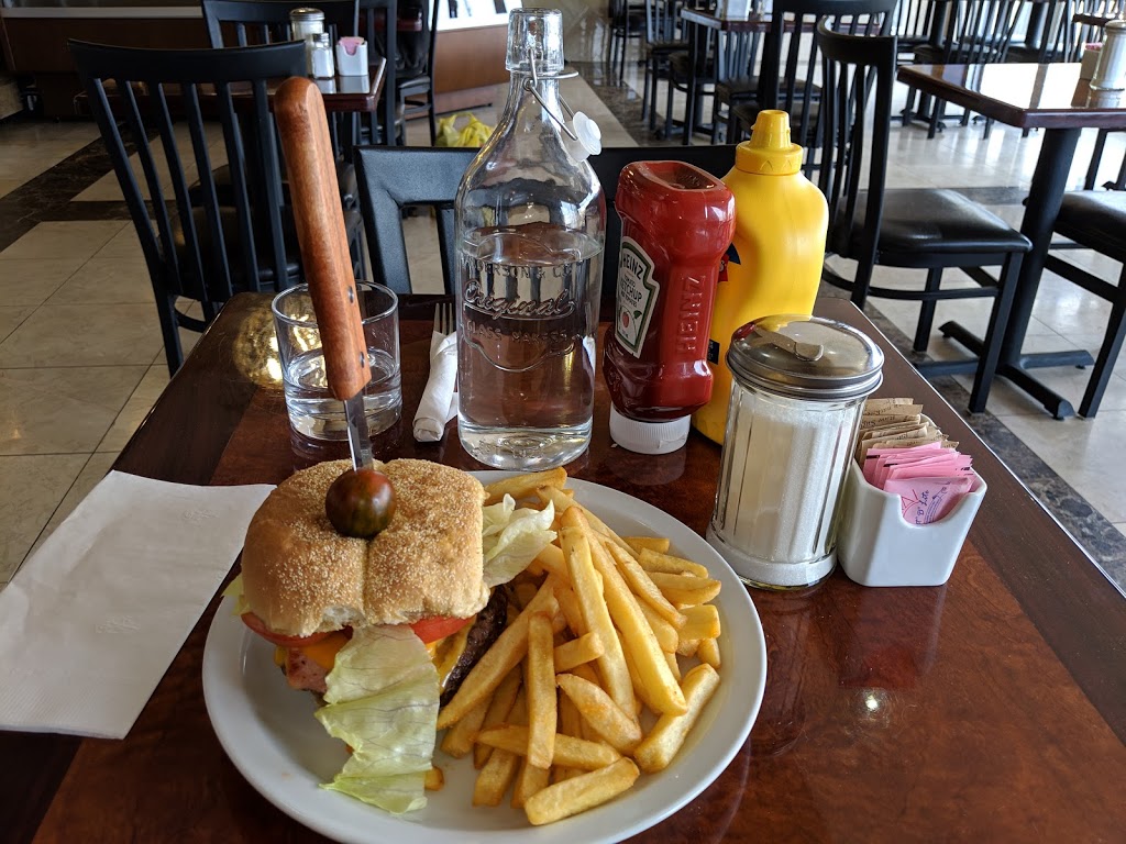 ZAZ BISTRO | 916 King St E, Cambridge, ON N3H 3P3, Canada | Phone: (226) 336-8005