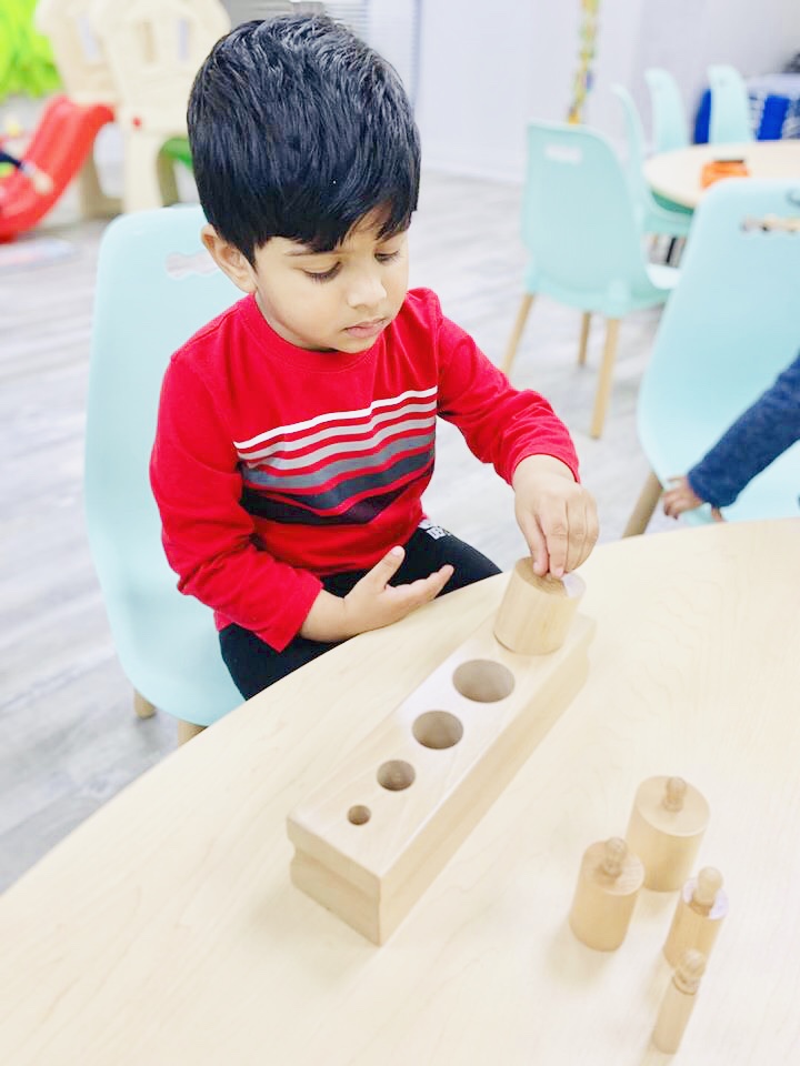 Playdays Childcare Centre | 2255 Dundas St W, Mississauga, ON L5K 1R6, Canada | Phone: (647) 540-6244