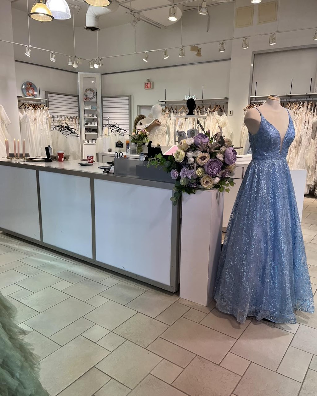 Primrose Lane Bridal | 290 Main St, Moncton, NB E1C 1B9, Canada | Phone: (506) 384-0738