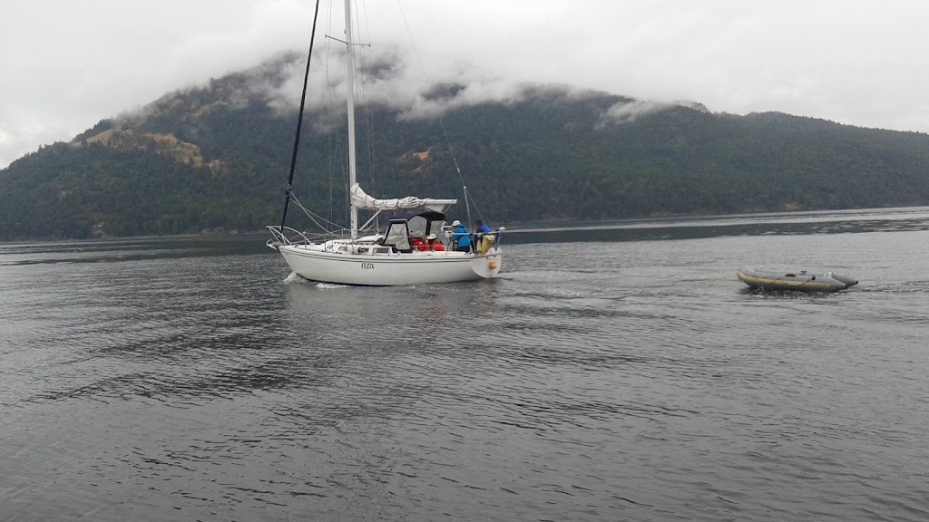 Victoria Sailing Coop | 1327 Beach Dr, Victoria, BC V8S 2N4, Canada | Phone: (250) 217-3517