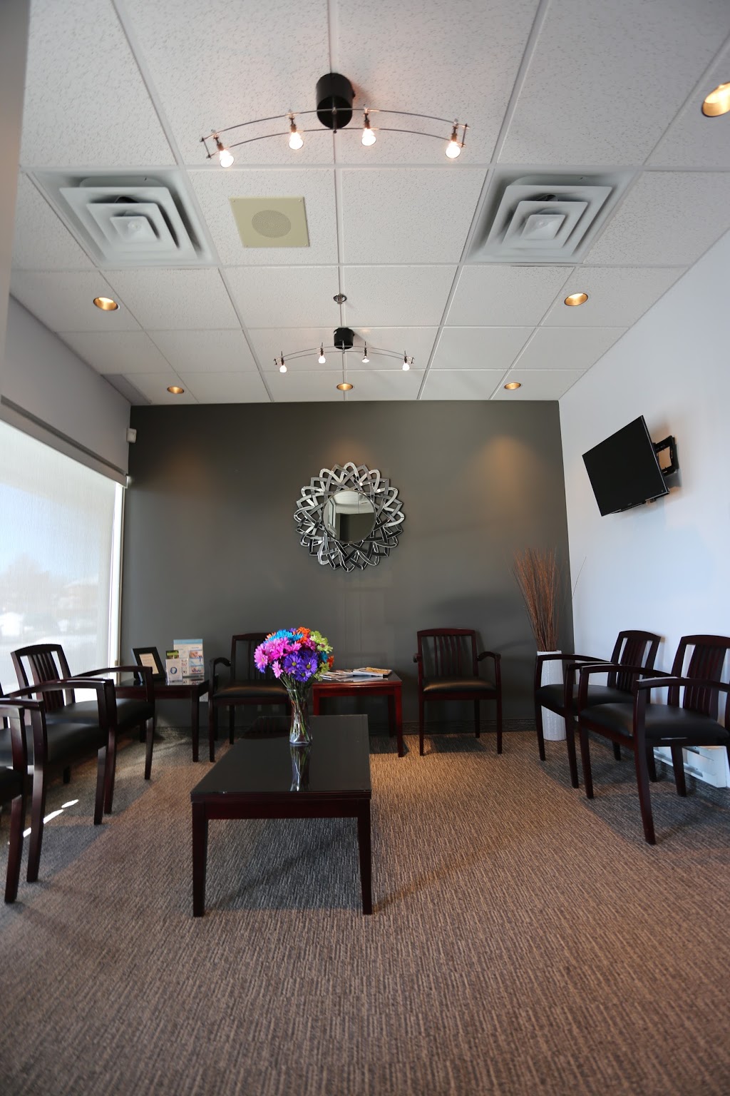 Trillium Dental - Alta Vista | 2637 Alta Vista Dr, Ottawa, ON K1V 7T5, Canada | Phone: (613) 733-0909