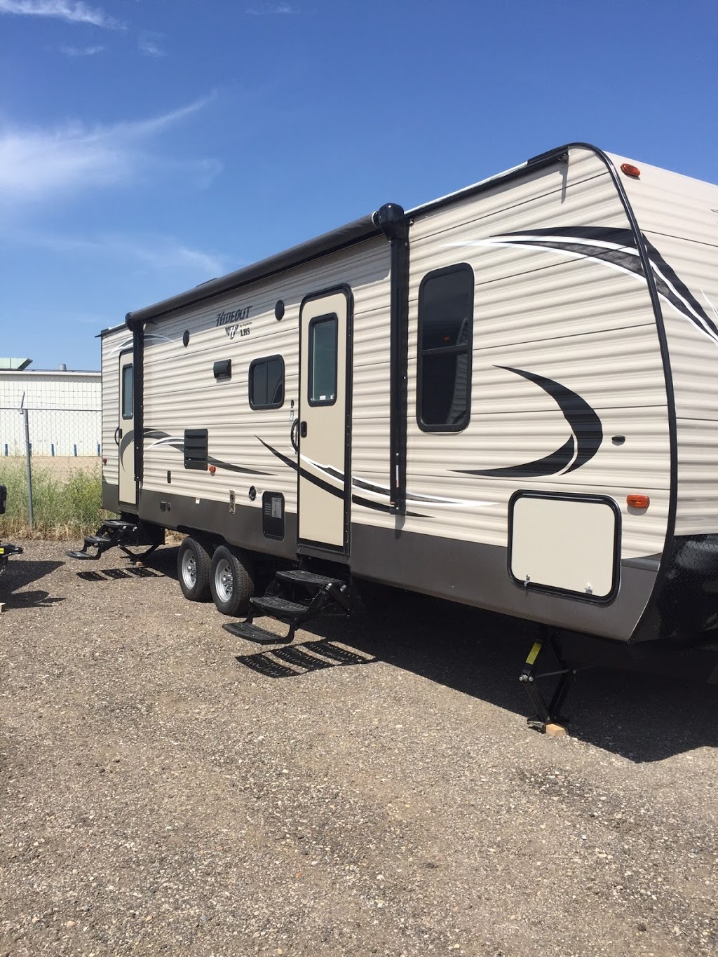 Lardners Trailer Sales Ltd | 3630 Idylwyld Dr N, Saskatoon, SK S7L 6G3, Canada | Phone: (306) 374-3738