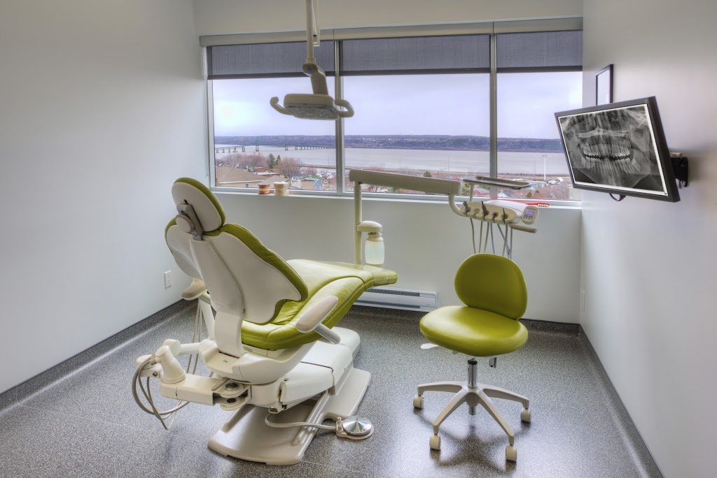 Clinique dentaire des Chutes | 1352 Boulevard des Chutes, Québec, QC G1C 7C9, Canada | Phone: (418) 663-6311