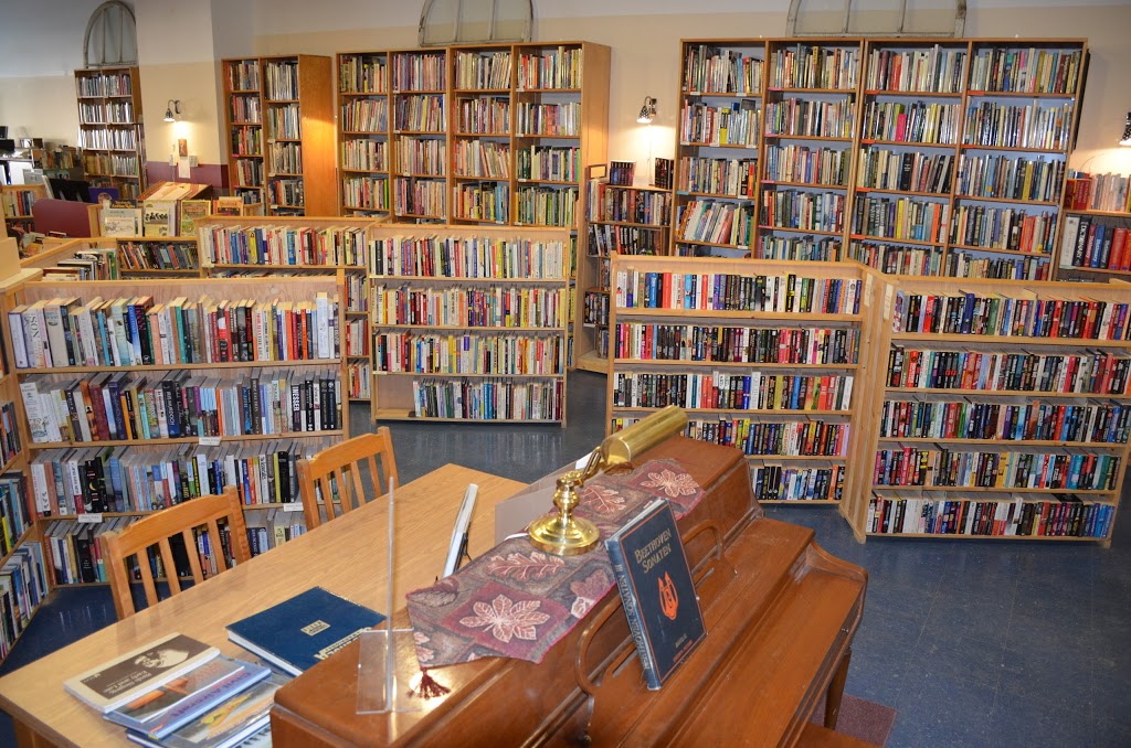 Post Horizon Booksellers | 57 High St W #57, Moose Jaw, SK S6H 1S4, Canada | Phone: (306) 693-4243