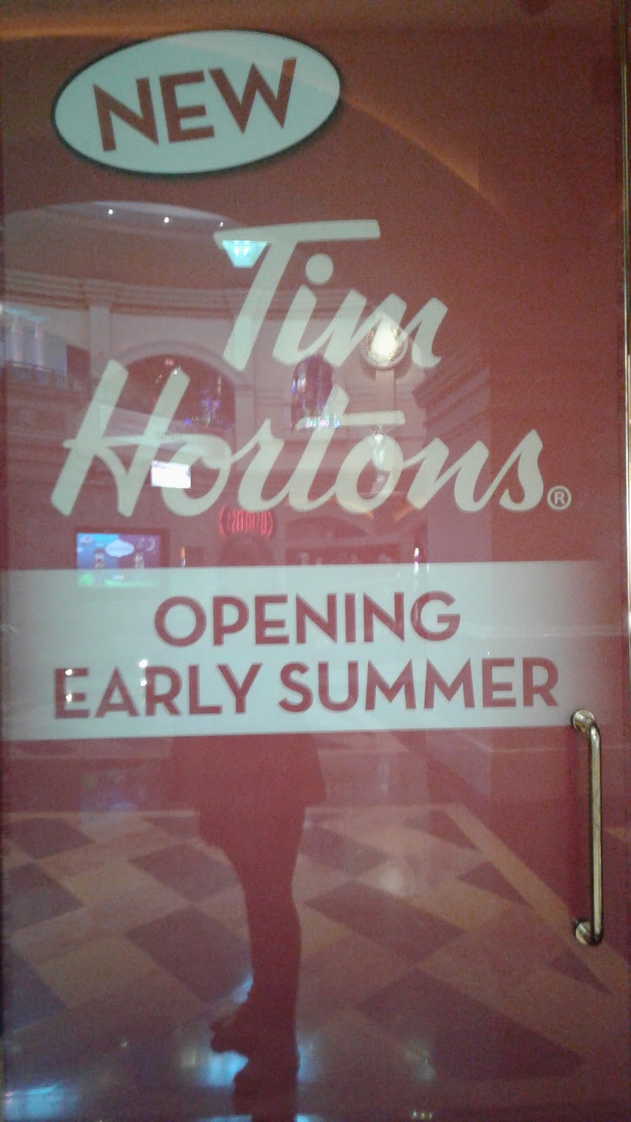 Tim Hortons | 377 Riverside Dr E, Windsor, ON N9A 7H7, Canada | Phone: (519) 985-5961