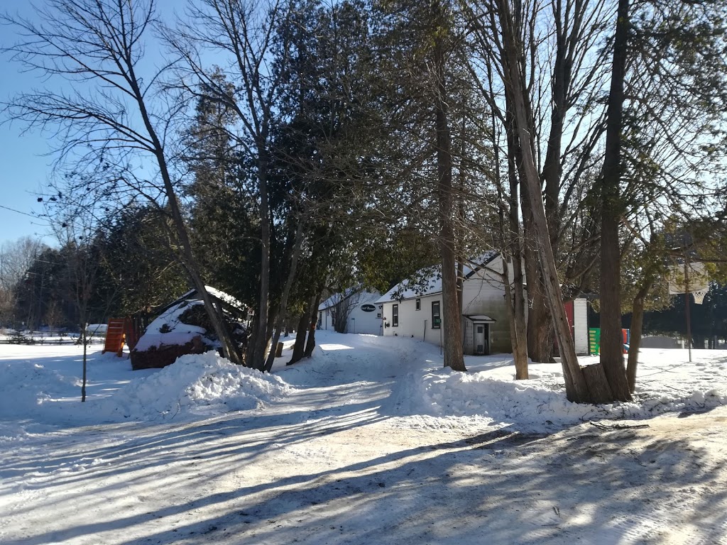 Trails End Lodge | 89 Fire Rte 98, Bobcaygeon, ON K0M 1A0, Canada | Phone: (705) 738-3950