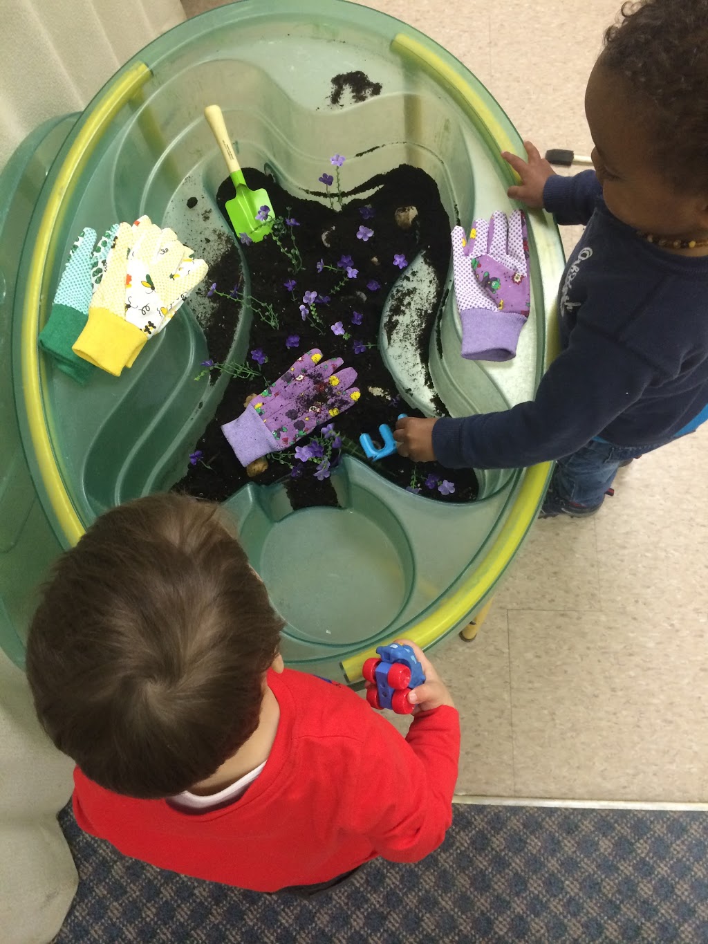 Uptown Yonge Preschool | 1 Lord Seaton Rd, North York, ON M2P 2C1, Canada | Phone: (647) 439-0316