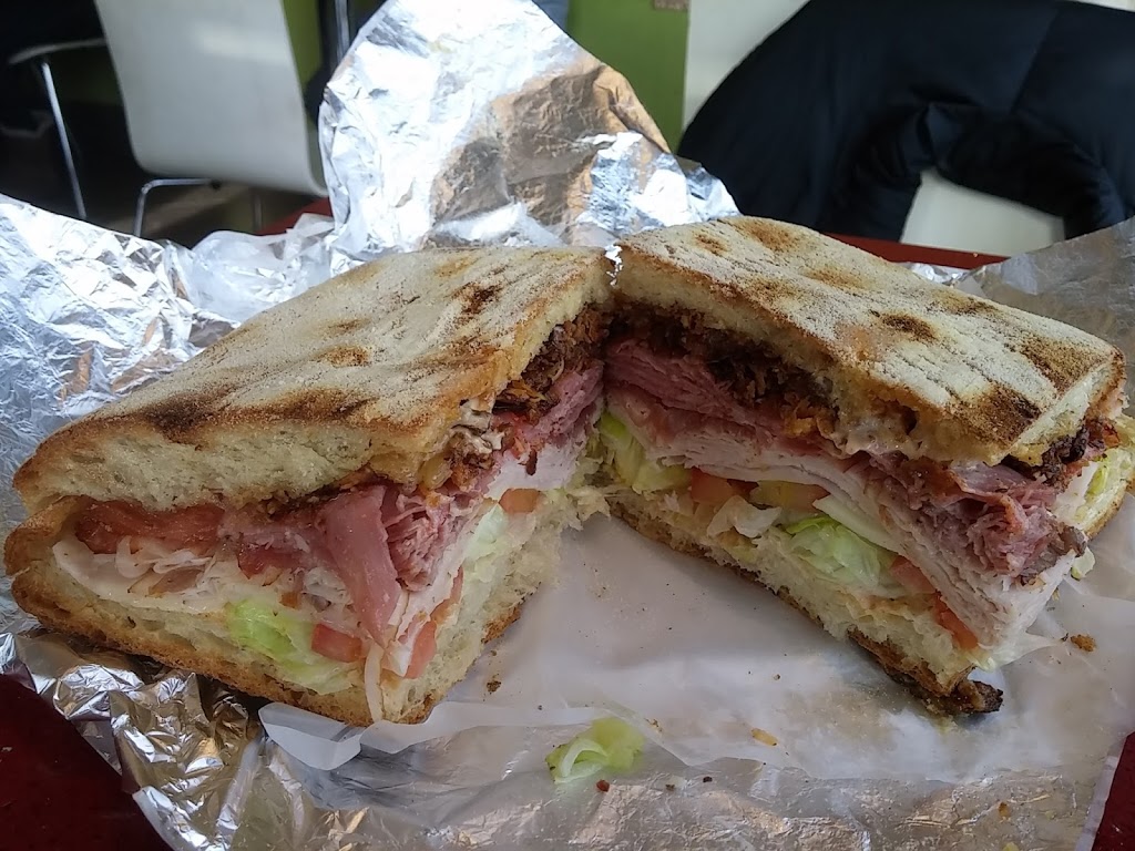 Sanremo Bakery | 374 Royal York Rd, Etobicoke, ON M8Y 2R3, Canada | Phone: (416) 255-2808