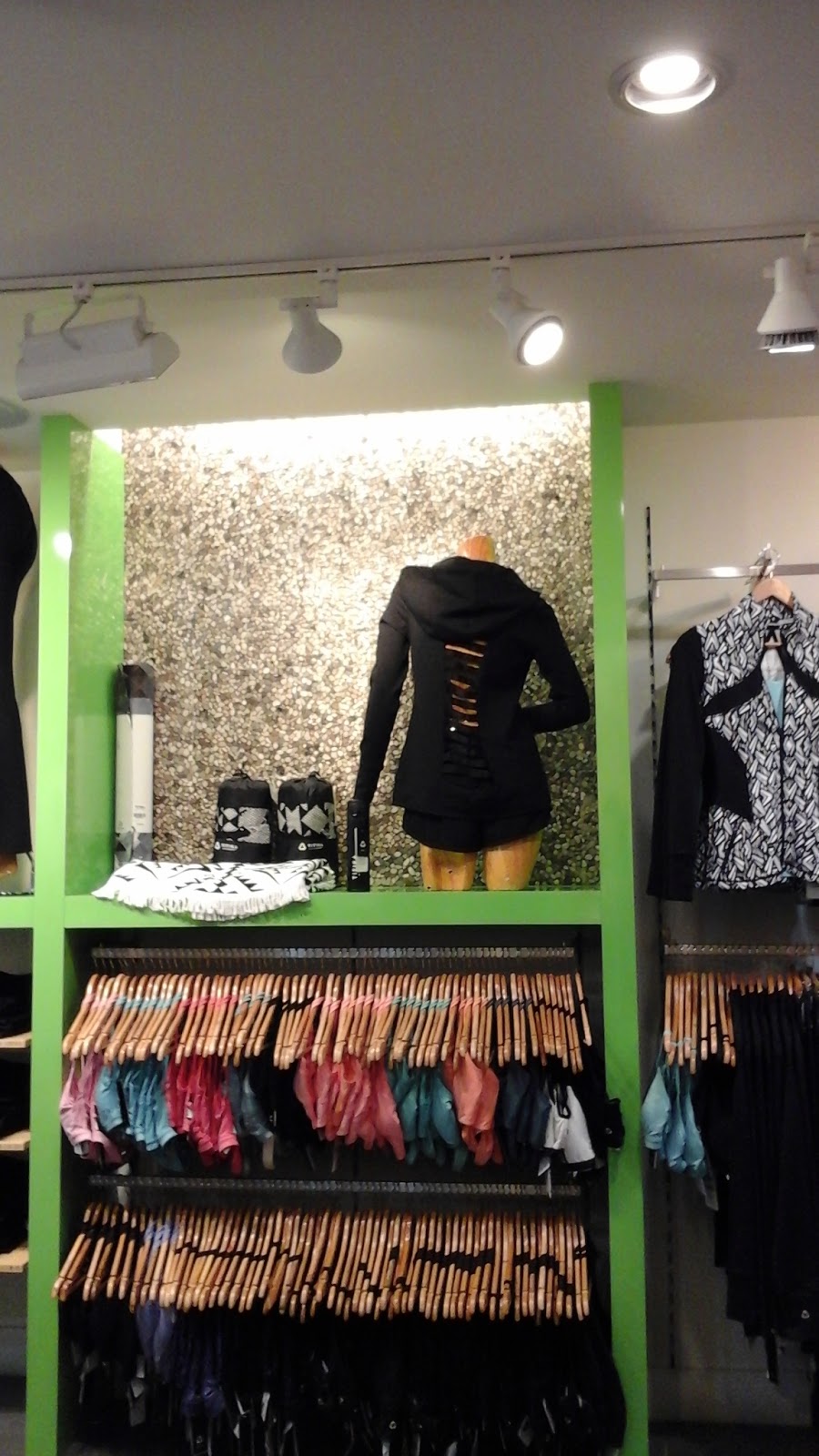 Titika Active Couture | 357 Queen St W, Toronto, ON M5V 2A4, Canada | Phone: (416) 977-6686