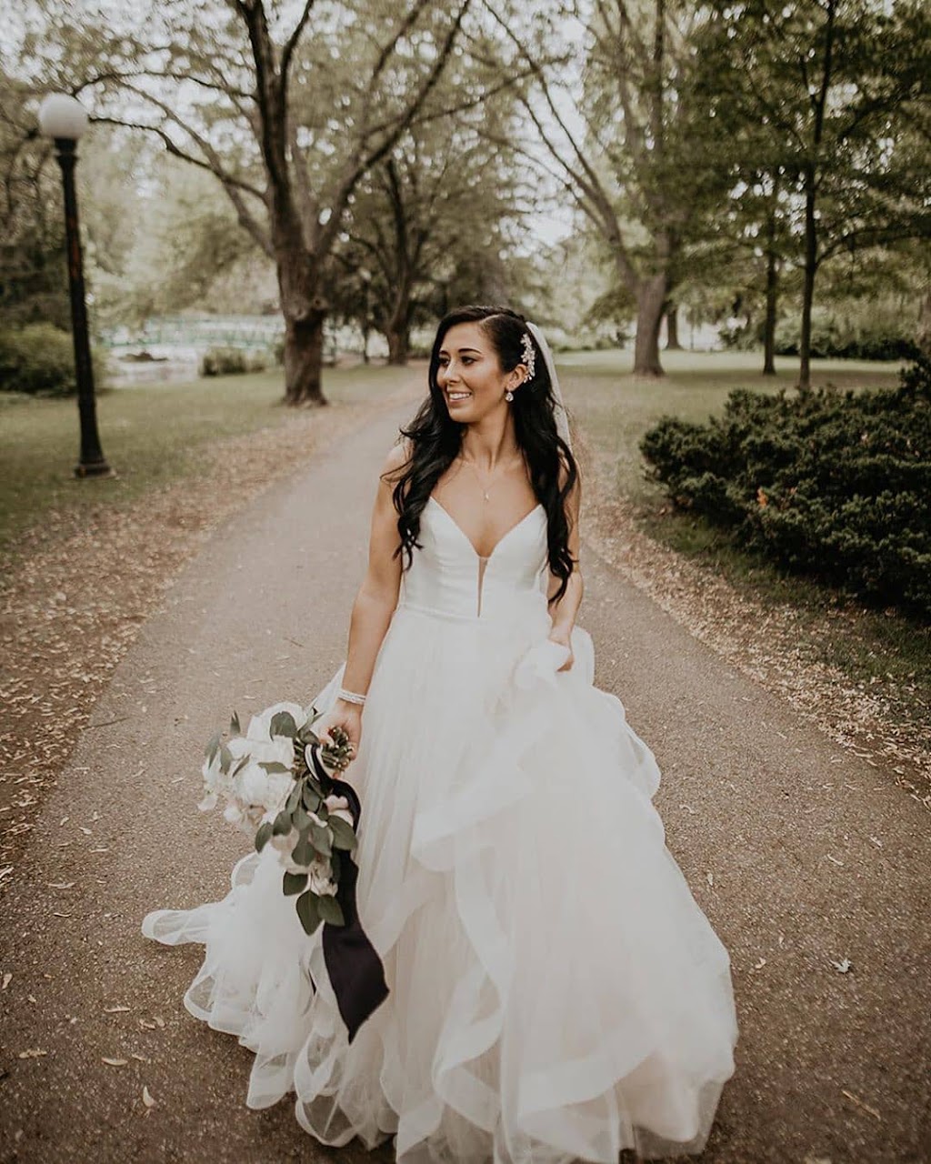 Balletts Bridal | 449 St Paul St Unit 1A, St. Catharines, ON L2R 3N4, Canada | Phone: (905) 682-0404