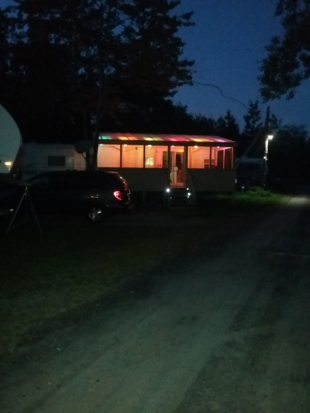East River Lodge Campground & Trailer Park | 200 Pool Rd, Sheet Harbour, NS B0J 3B0, Canada | Phone: (902) 885-2057