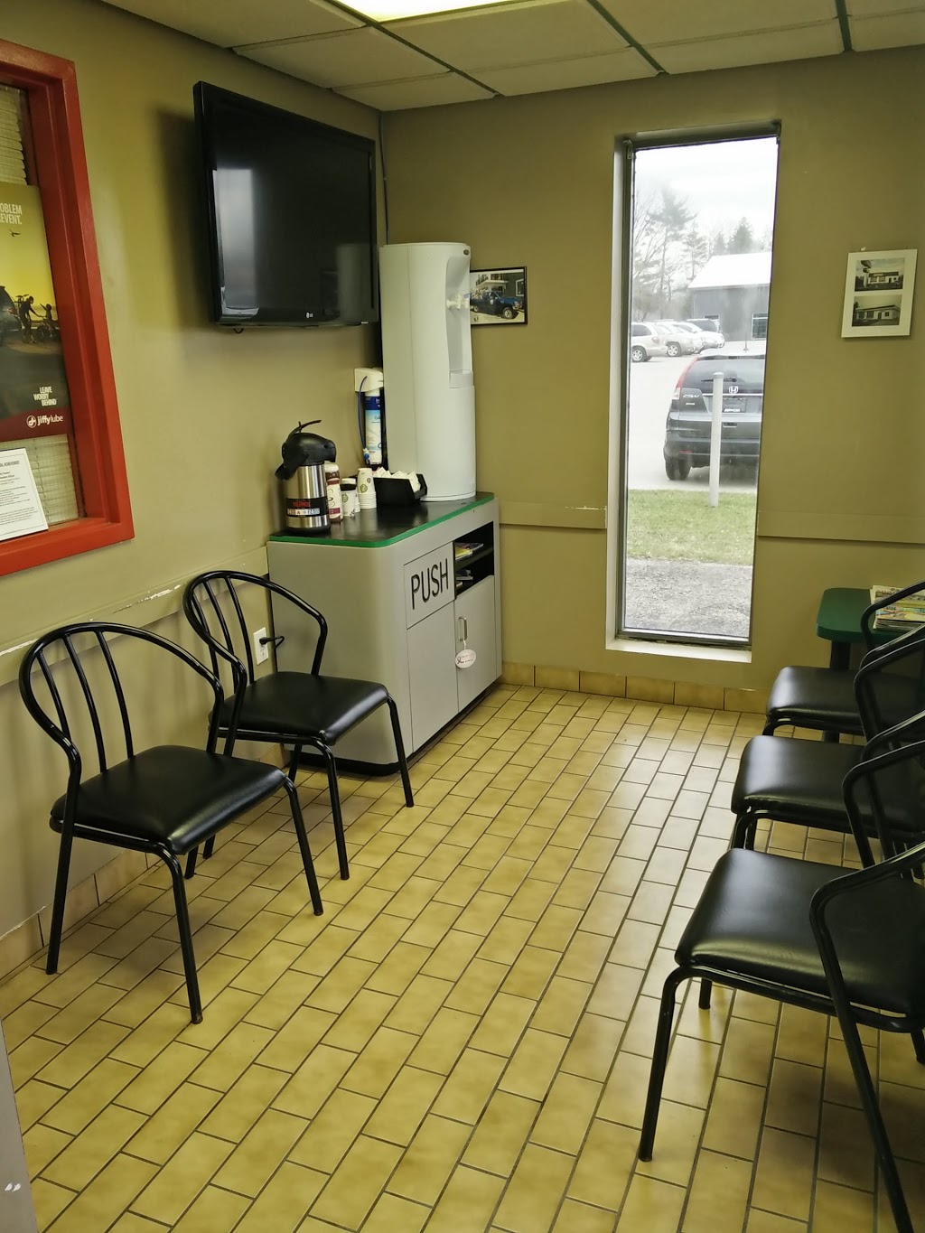 Jiffy Lube | 439 Queensway West, Simcoe, ON N3Y 2N4, Canada | Phone: (519) 428-3101