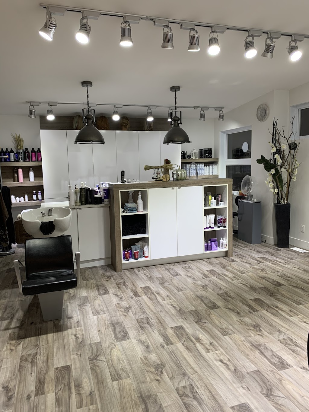 Institut Bleu Azur | 1189 Rue St Georges, Saint-Bernard, QC G0S 2G0, Canada | Phone: (418) 475-6244