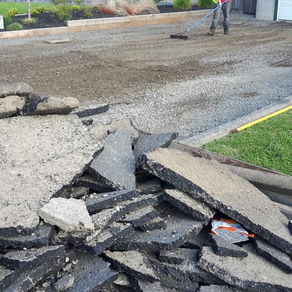 Loewen Paving | 7041 Chadsey Rd, Chilliwack, BC V2R 4K8, Canada | Phone: (604) 991-3225