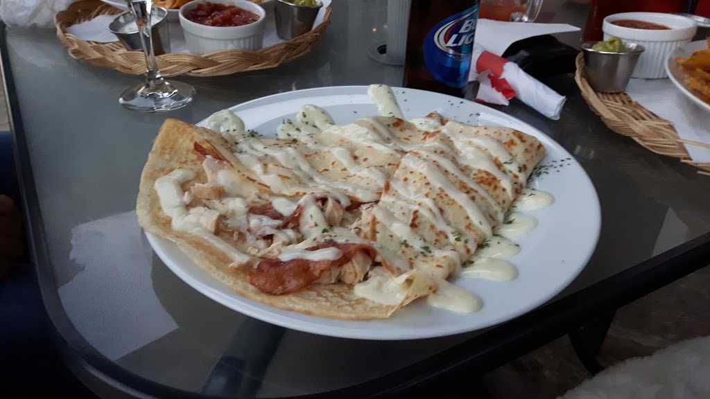O Divin Bistro | 416 Rue Principale, Saint-Donat-de-Montcalm, QC J0T 2C0, Canada | Phone: (819) 424-2006