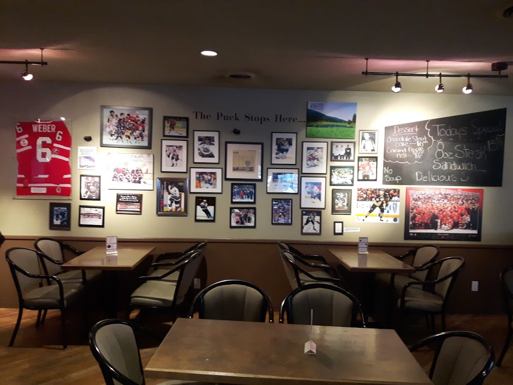 Brothers Tavern | 420 Main St, Sicamous, BC V0E 2V0, Canada | Phone: (250) 836-2337