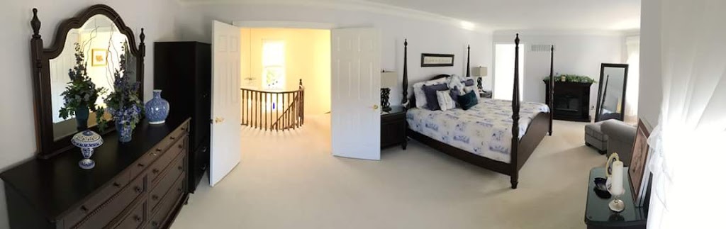 Mollys Retreat Bed and Breakfast | 28 Riverside Dr, Mono, ON L9W 6L4, Canada | Phone: (519) 942-0256