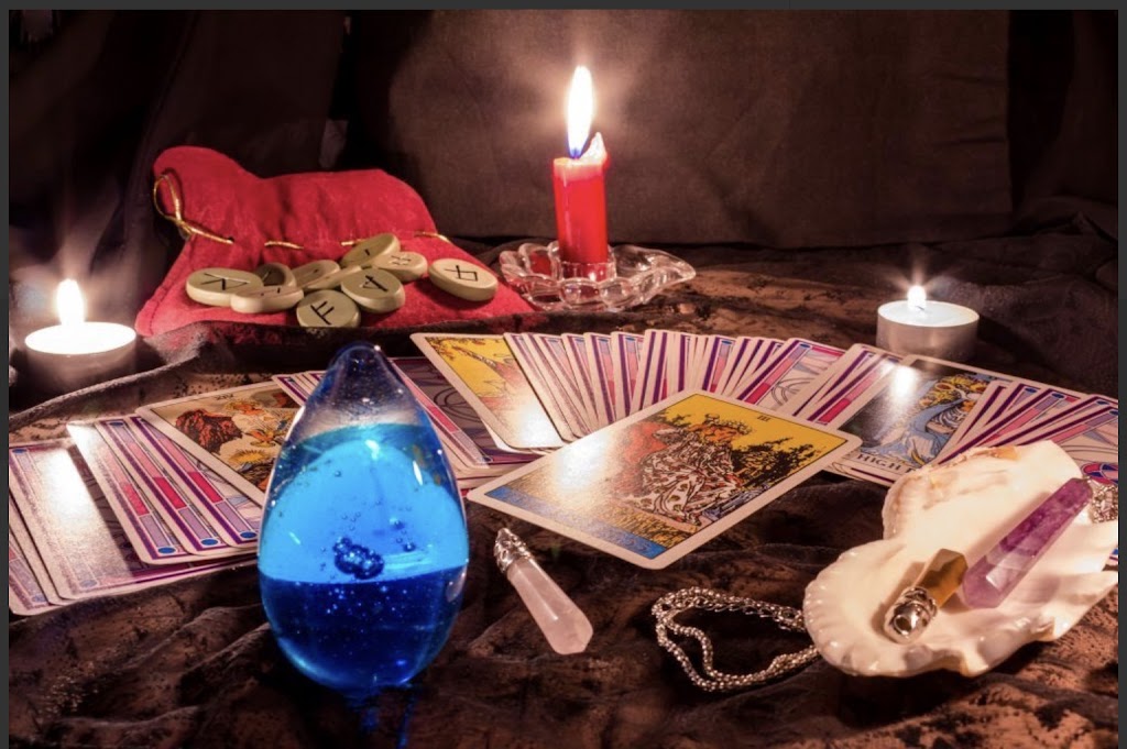 Maria’s psychic reader | 1413 Adelaide St N, London, ON N5X 1K1, Canada | Phone: (519) 870-8083