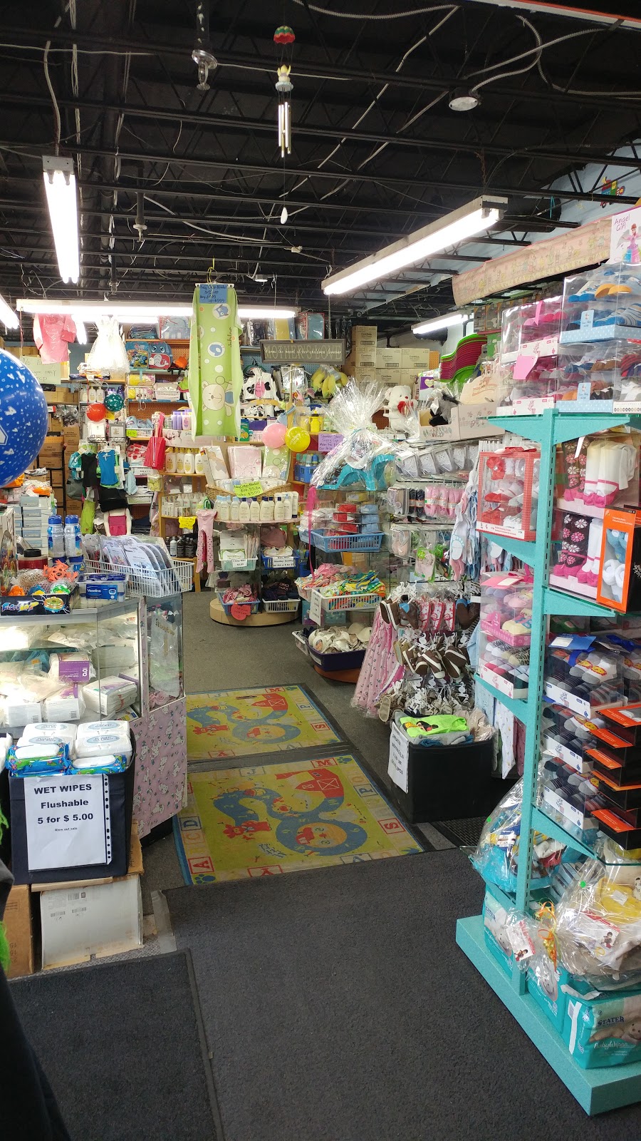 Diaper Place | 230 Eddystone Av, North York, ON M3N 1H7, Canada | Phone: (416) 741-9696