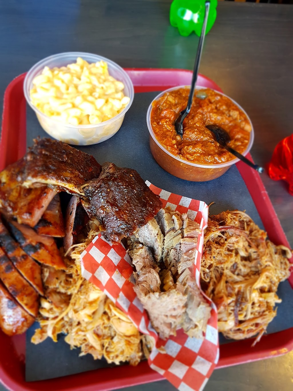 Boneheads BBQ | 1014 Barrington St, Halifax, NS B3H 2P9, Canada | Phone: (902) 407-4100