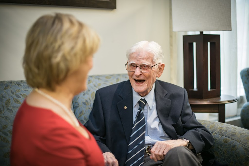 Heart To Heart Seniors Services Inc | 1636 Bath Rd, Kingston, ON K7M 4X6, Canada | Phone: (613) 453-7668