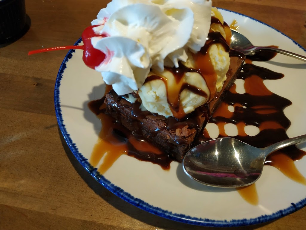 Swiss Chalet | 653 Terry Fox Dr, Kanata, ON K2L 4E7, Canada | Phone: (613) 831-8400