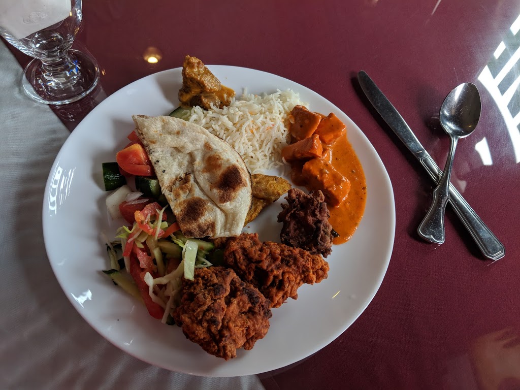 Tandoori Palace | 2102 Glenmore Trail, Calgary, AB T2C 2E6, Canada | Phone: (403) 720-6669
