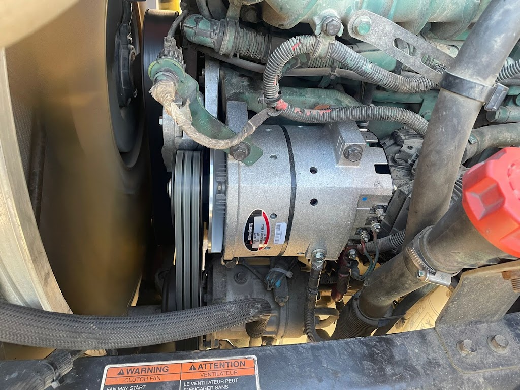 Roadscape truck and trailer repair | 76 Dorge Dr, Winnipeg, MB R3V 1M4, Canada | Phone: (431) 373-1400
