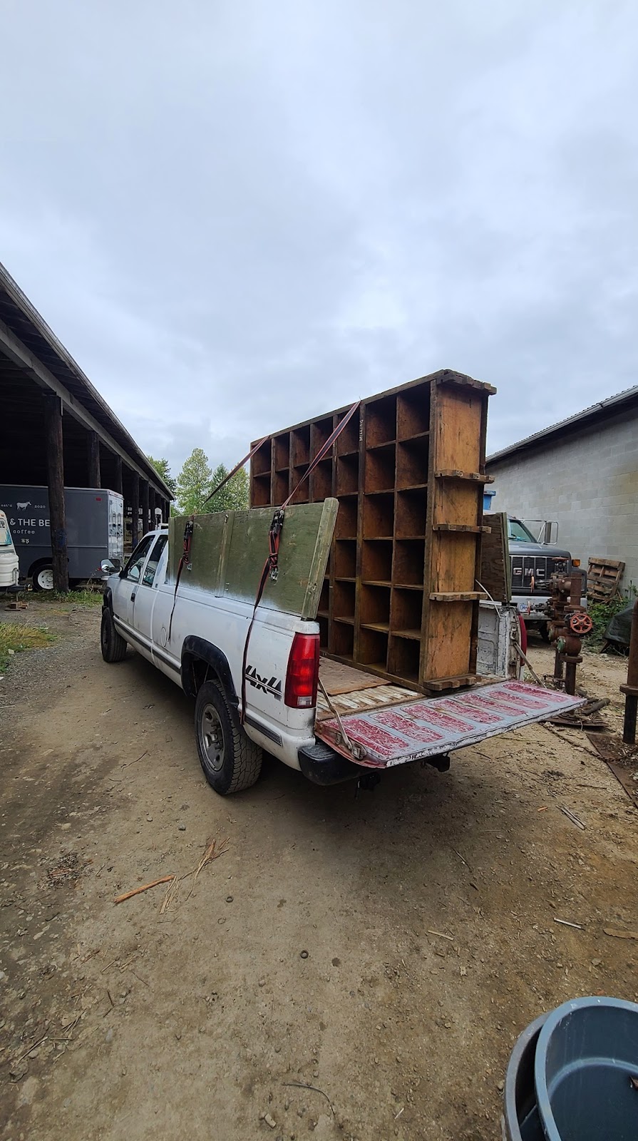 Erics got a truck | 20761 Grade Crescent, Langley, BC V3A 4K2, Canada | Phone: (604) 783-2136