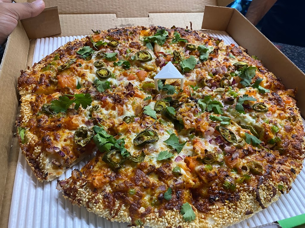 Red Swan Pizza | 200 Fitch St #19, Welland, ON L3C 4V9, Canada | Phone: (905) 735-9898
