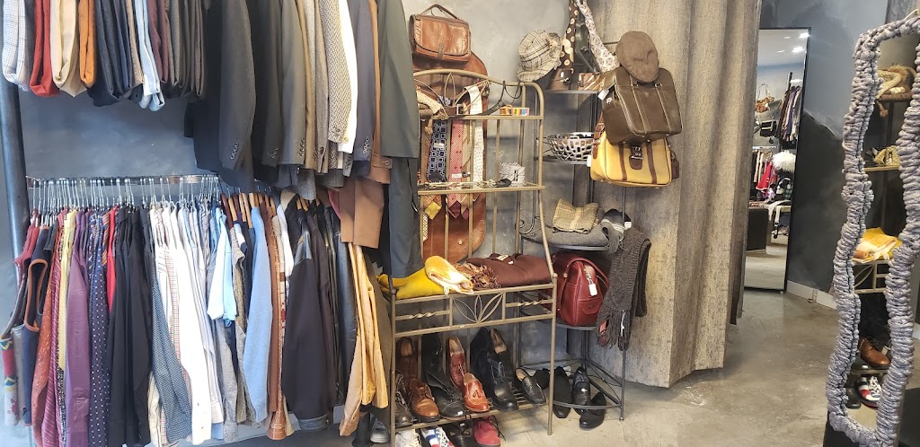 Thrifterie | 79 Av. Fairmount O, Montréal, QC H2T 2M3, Canada | Phone: (514) 718-7905
