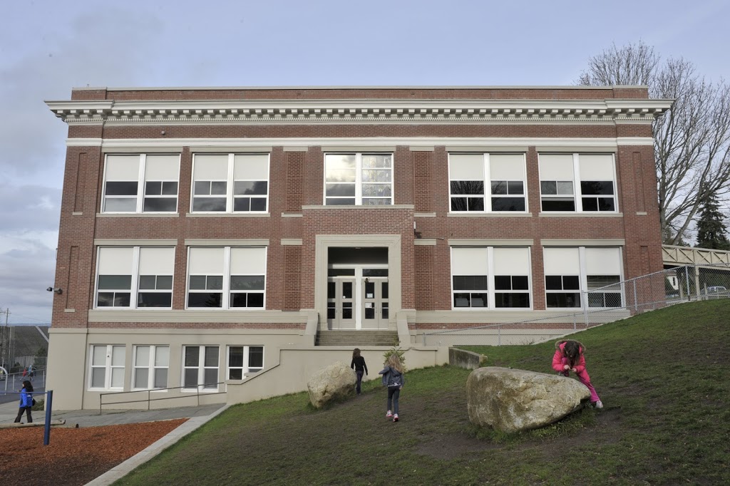 Lowell Elementary School | 935 14th St, Bellingham, WA 98225, USA | Phone: (360) 676-6430