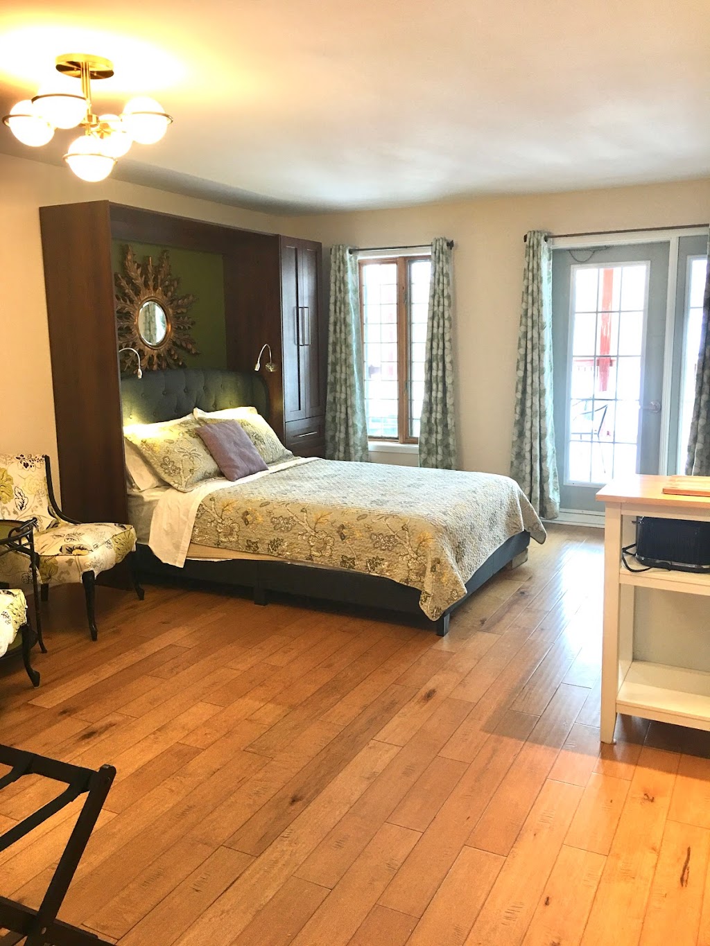 Condo Hôtel Magog Orford | 2240 Chem. du Parc, Orford, QC J1X 7A2, Canada | Phone: (514) 679-8901