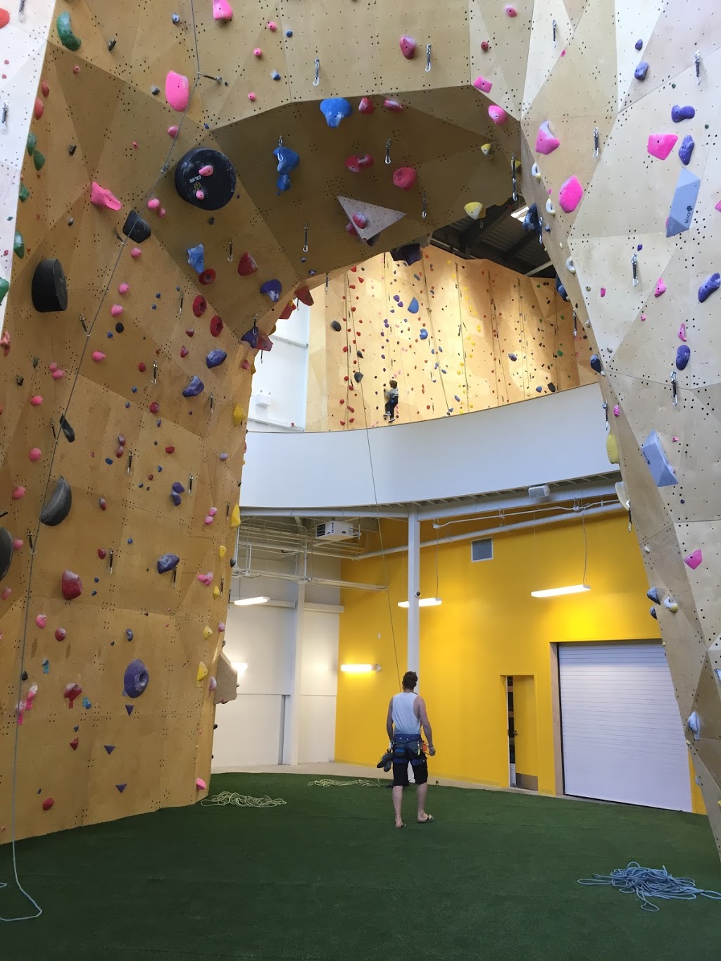 Calgary Climbing Centre Rocky Mountain | 10721 West Valley Rd SW, Calgary, AB T3B 5T2, Canada | Phone: (587) 231-9116
