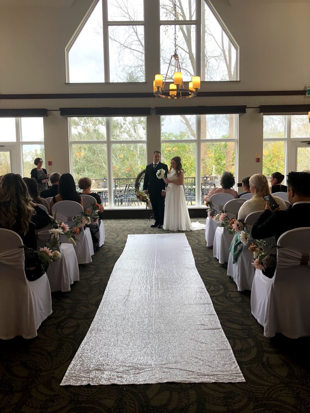 Sapphire & Lily Events | 152 Henderson St, Ailsa Craig, ON N0M 1A0, Canada | Phone: (519) 860-6113