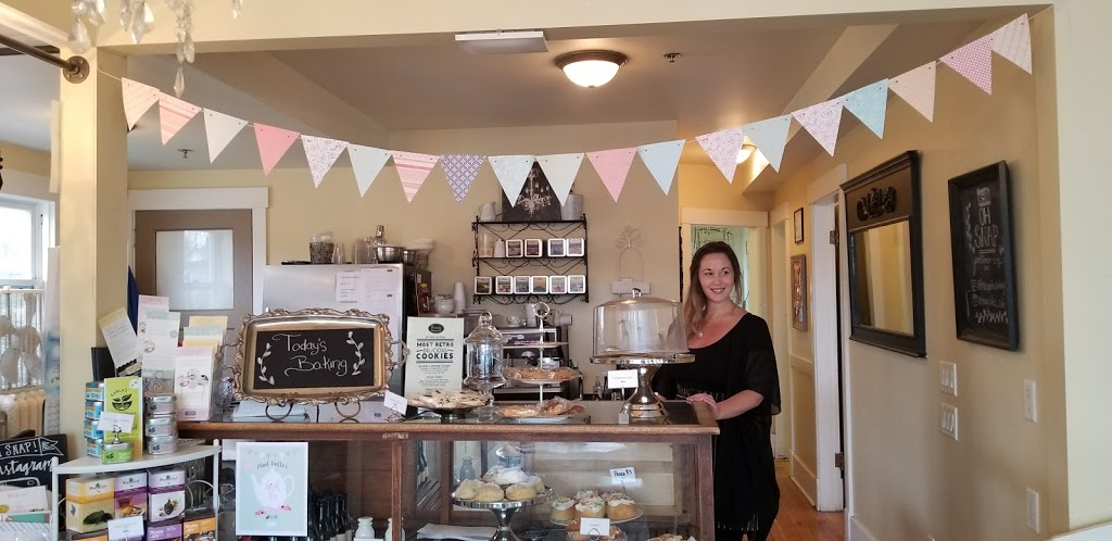 Tracycakes Bakery Cafe | 21594 48 Ave, Langley City, BC V3A 4M8, Canada | Phone: (604) 427-1424