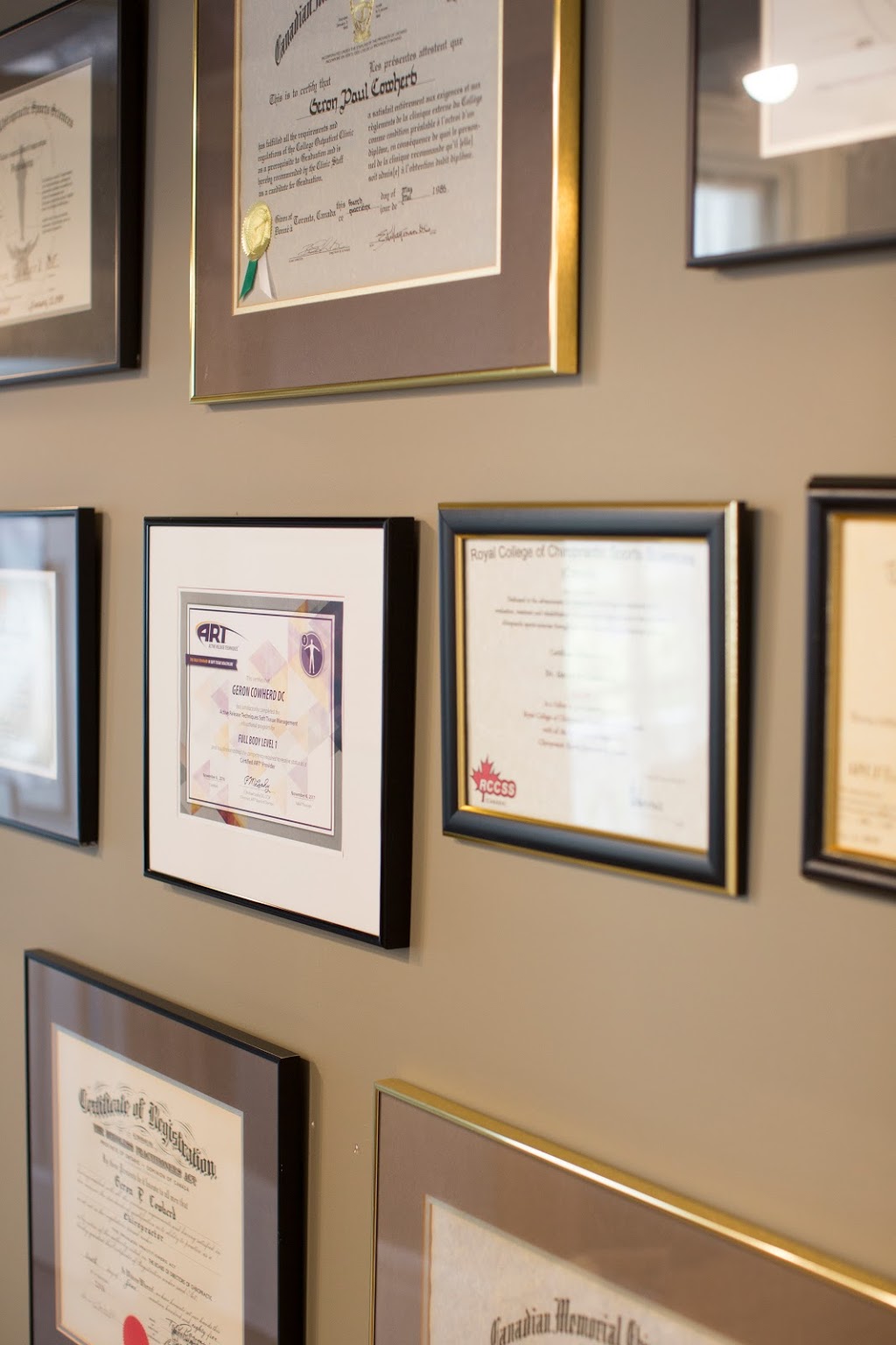 Lake Street Chiropractic - St. Catharines Chiropractor | 116 Lake St, St. Catharines, ON L2R 5X8, Canada | Phone: (905) 641-0400