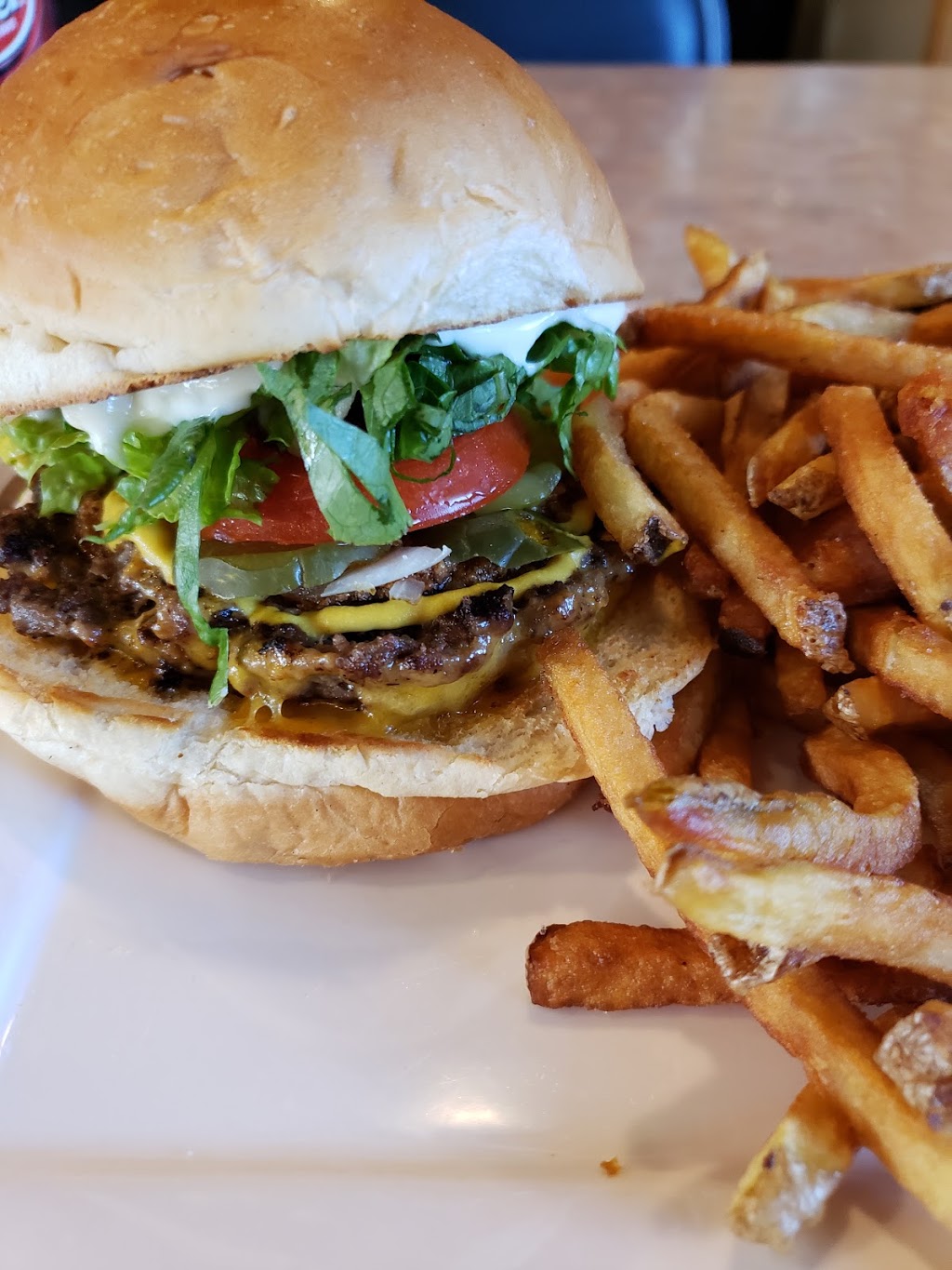 Gus and Tonys at the Park | 2015 Portage Ave #1, Winnipeg, MB R3J 0K3, Canada | Phone: (204) 414-5508