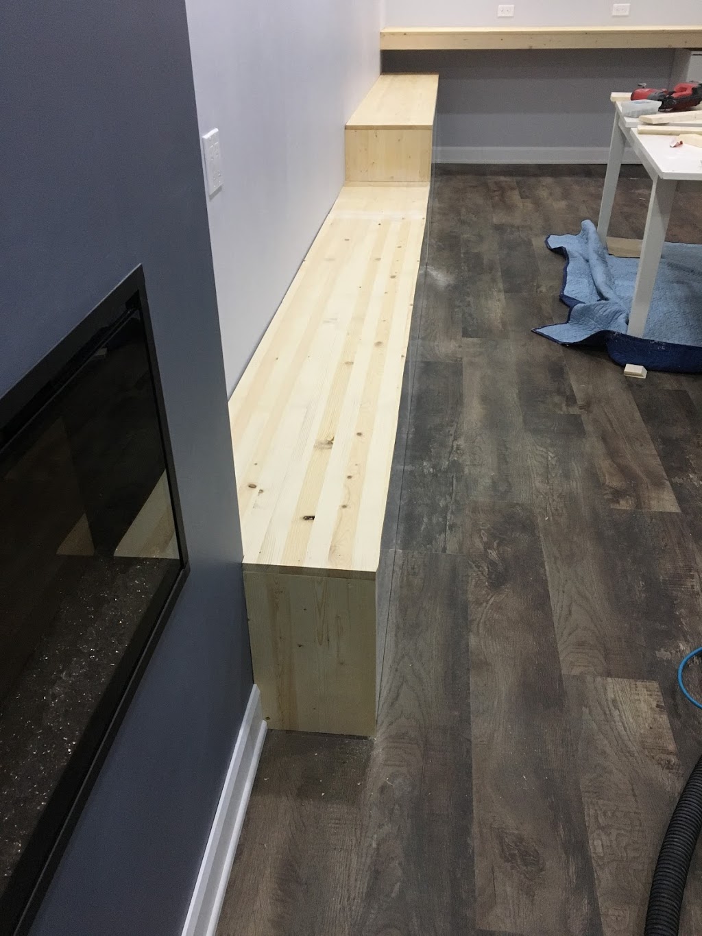 Chris Handyman Service | 82 Kirkland Pl, Whitby, ON L1P 1X1, Canada | Phone: (647) 454-3761