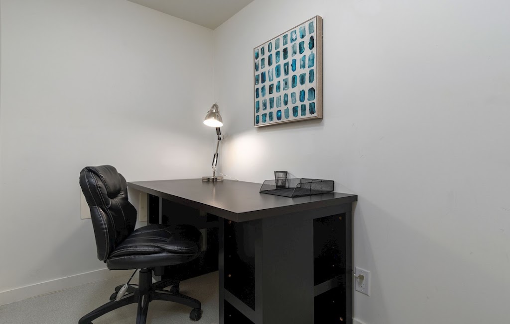 Premiere Suites | 131 Regiment Square, Vancouver, BC V6B 1X6, Canada | Phone: (888) 575-7808
