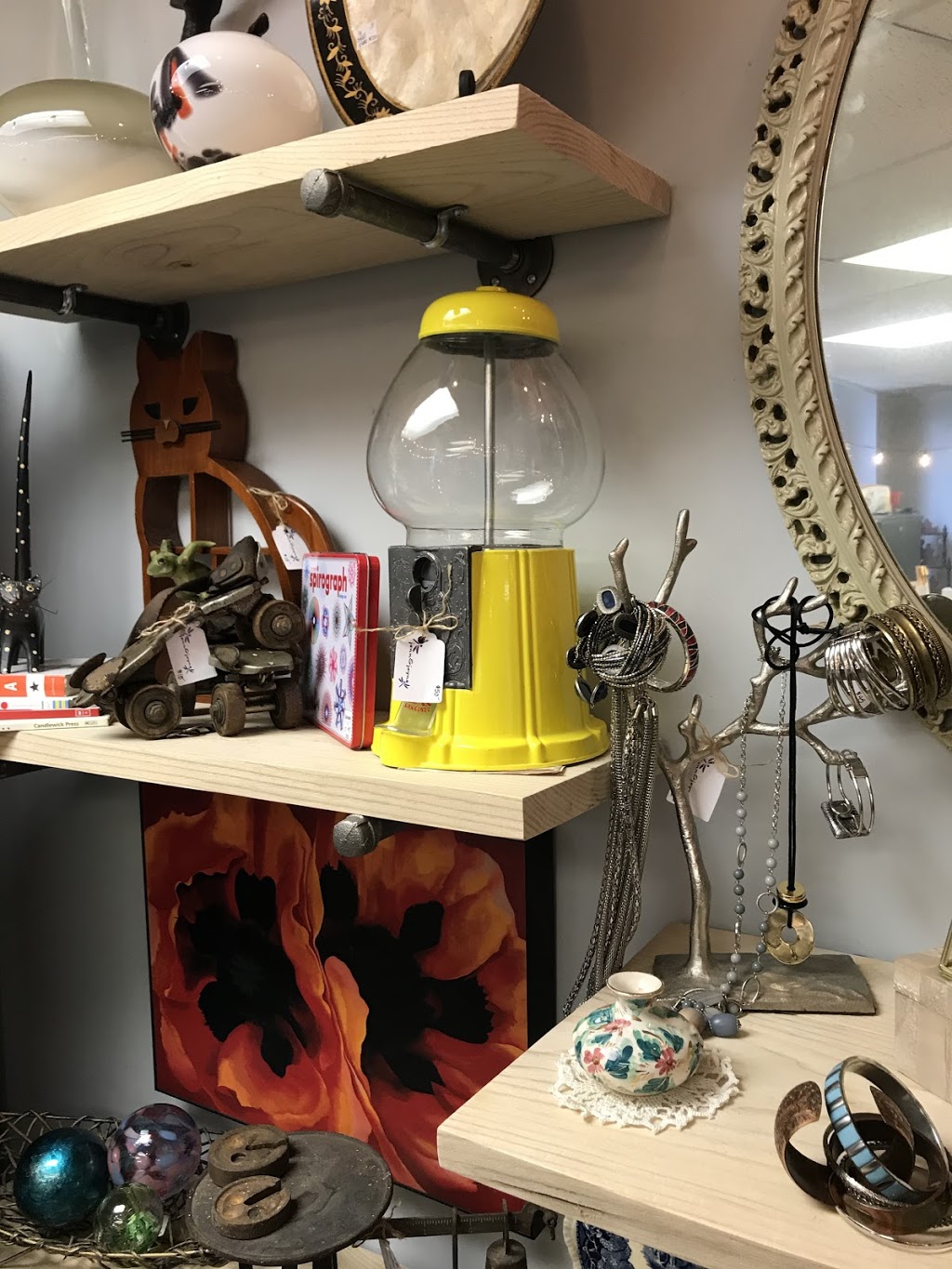 reVibe | 221 Colborne St, Port Stanley, ON N5L 1C2, Canada | Phone: (226) 559-9221