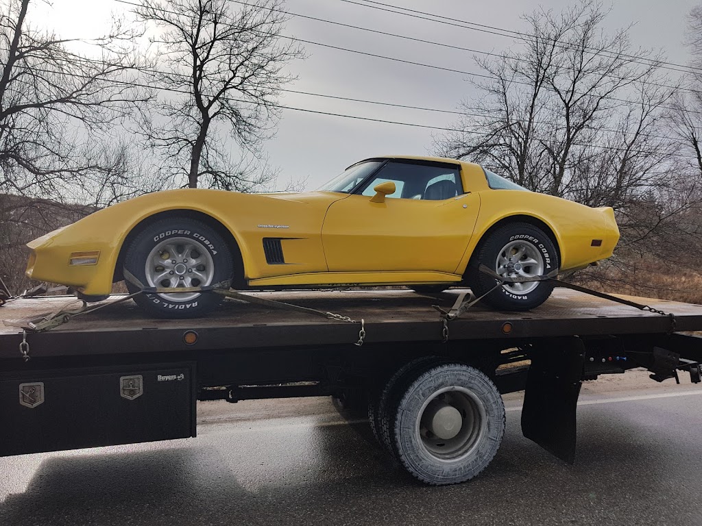 En Route Towing & Recovery Inc. | 1074 Kernohan Farm Trail, Minden, ON K0M 2K0, Canada | Phone: (705) 286-6934