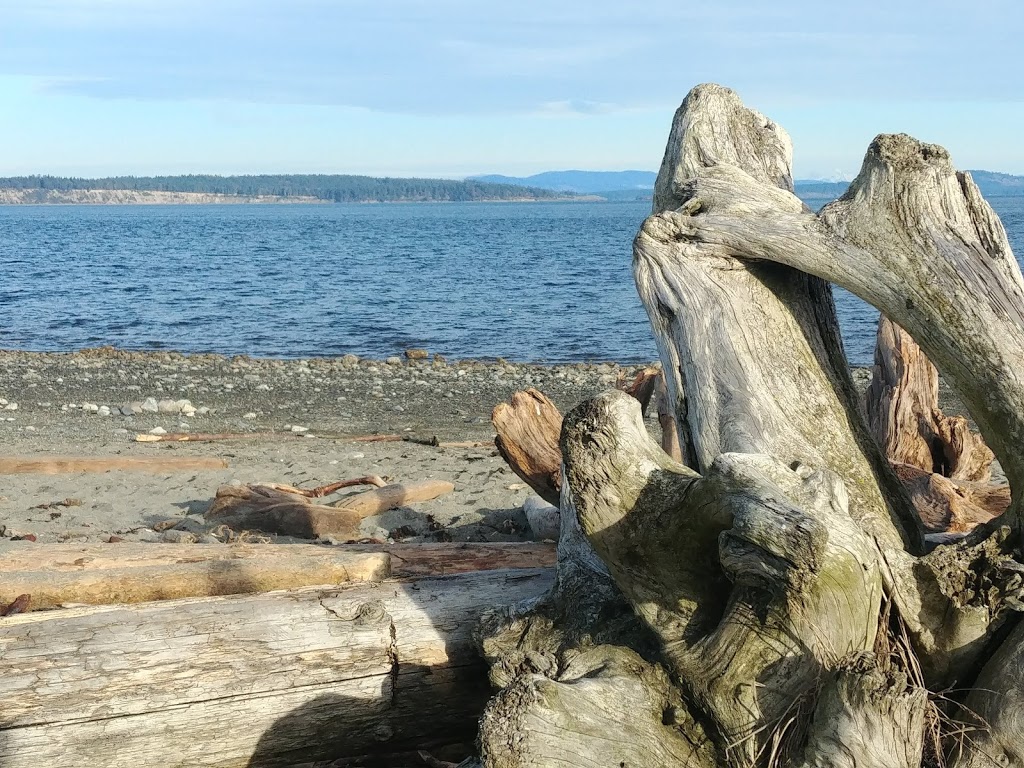 Island View Beach Regional Park | Island View Rd, Saanichton, BC V8M 1W3, Canada | Phone: (250) 478-3344