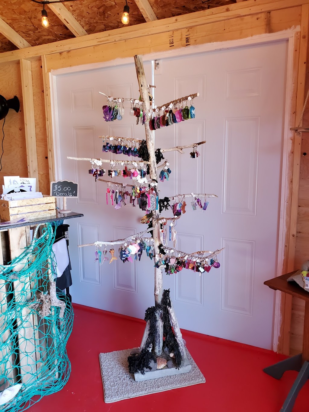 East Coast Sirens Planters & Gifts | 1407 Lighthouse Rd, Digby, NS B0V 1A0, Canada | Phone: (902) 249-1991